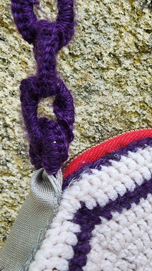 Sac à main circulaire crocheté – Le Regard du Dragon