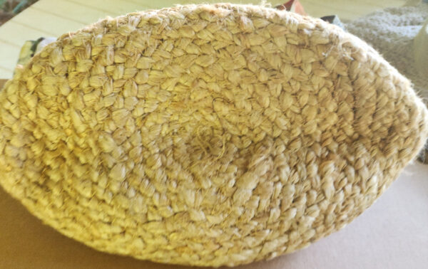 Sac en rotin – Le chat ailé et les fleurs secrètes