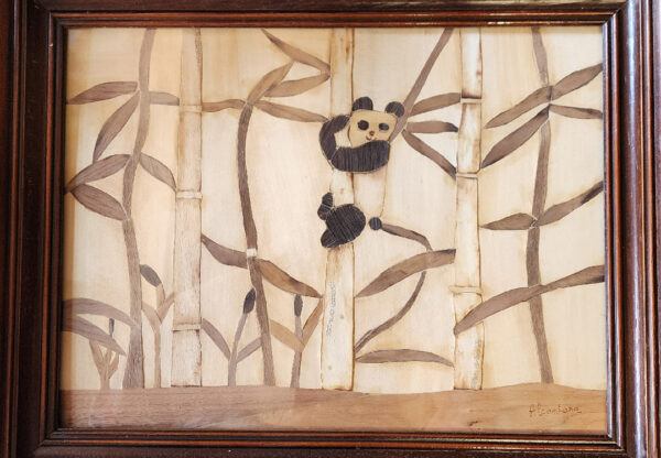 Marqueterie panda dans les bambous encadrée