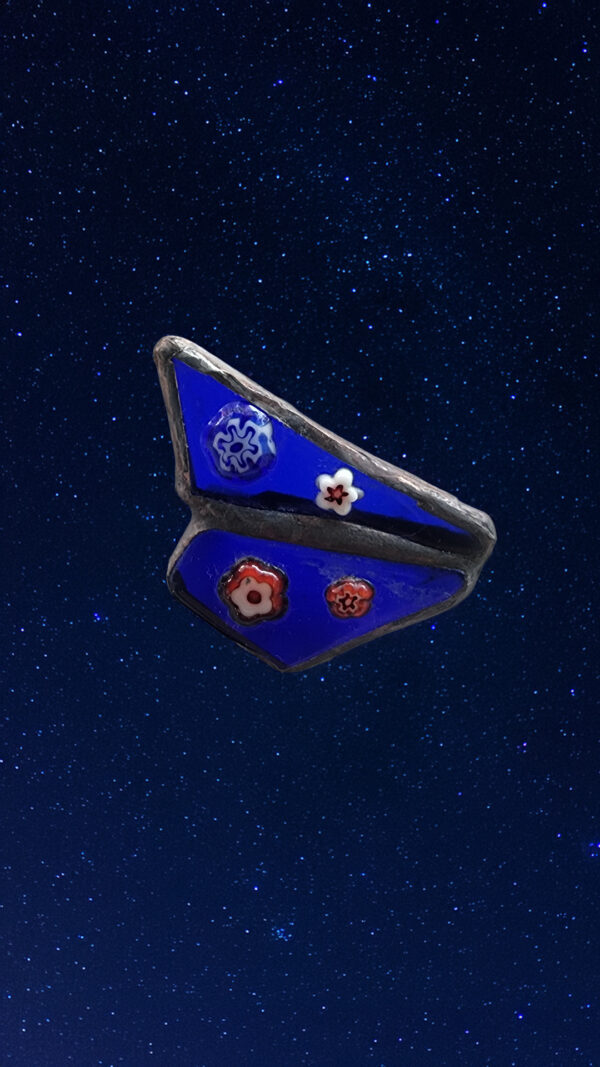 Broche Réunion de millefiori sur azur Broche Réunion de millefiori sur azur